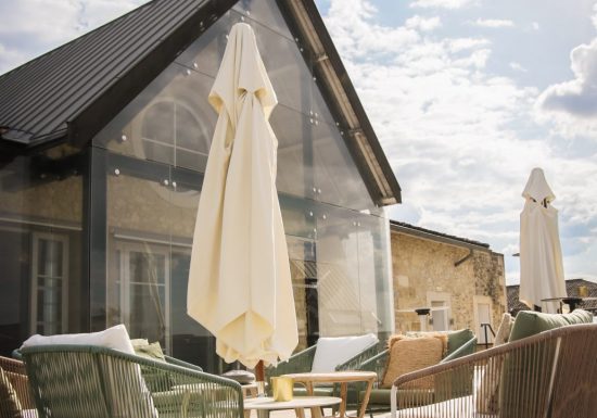 Terrasse Estivale au Château Léoville Poyferré