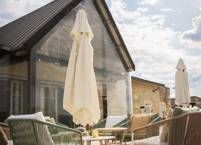 Terrasse Estivale au Château Léoville Poyferré